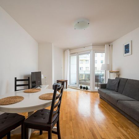 Metro Ksiecia Janusza Cosy Apartment 바르샤바 외부 사진